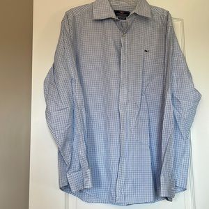 Vineyard Vines men’s button down shirt size XL
